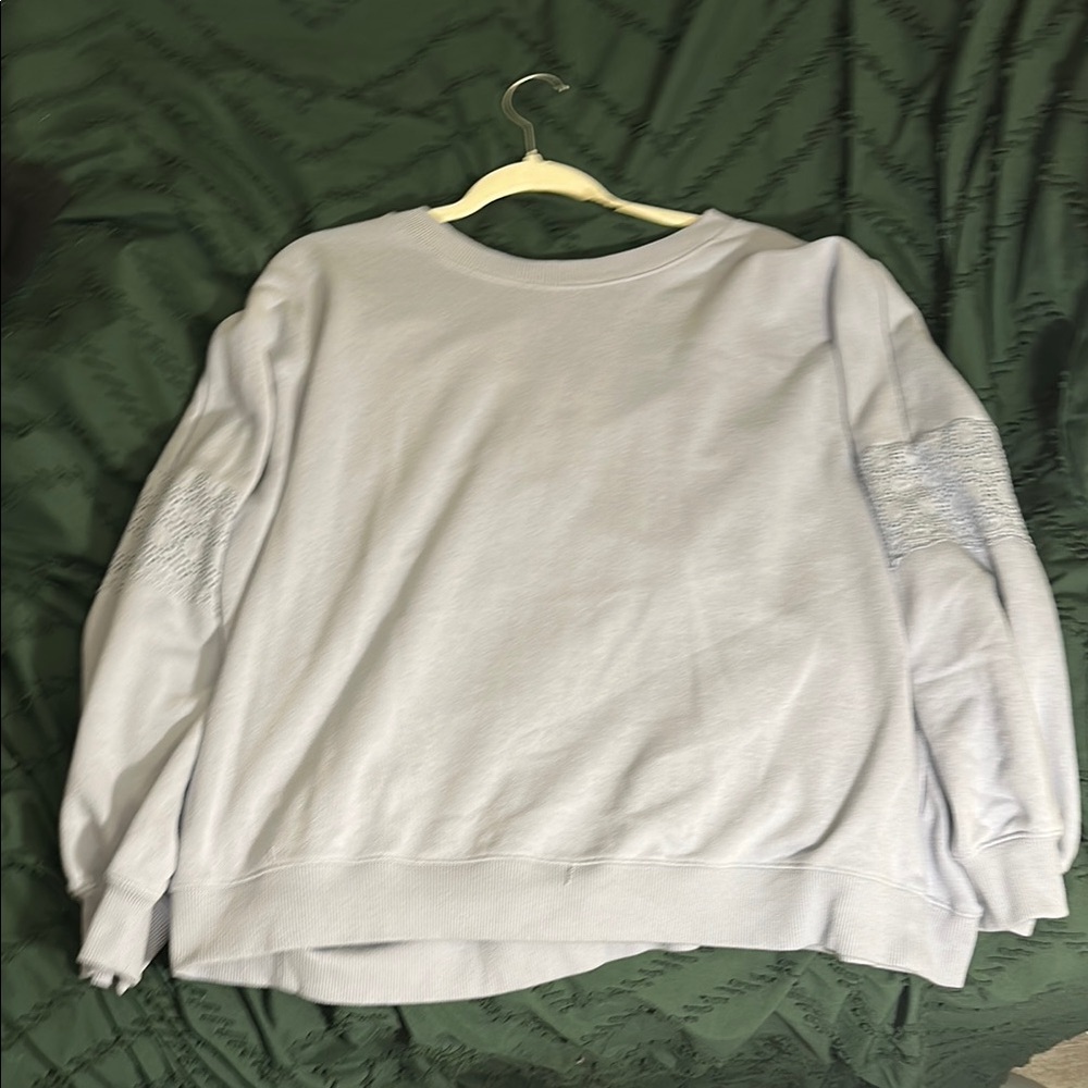 Light blue Sweatshirt with Textured Sleeves